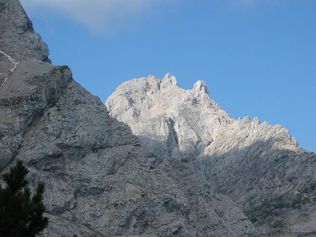 Slika_28.jpg - Kočni obsijani v jutranjem soncu.