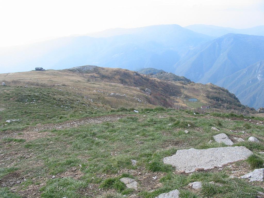 Slika_19.jpg - Pogled na drugo stran proti koči.
