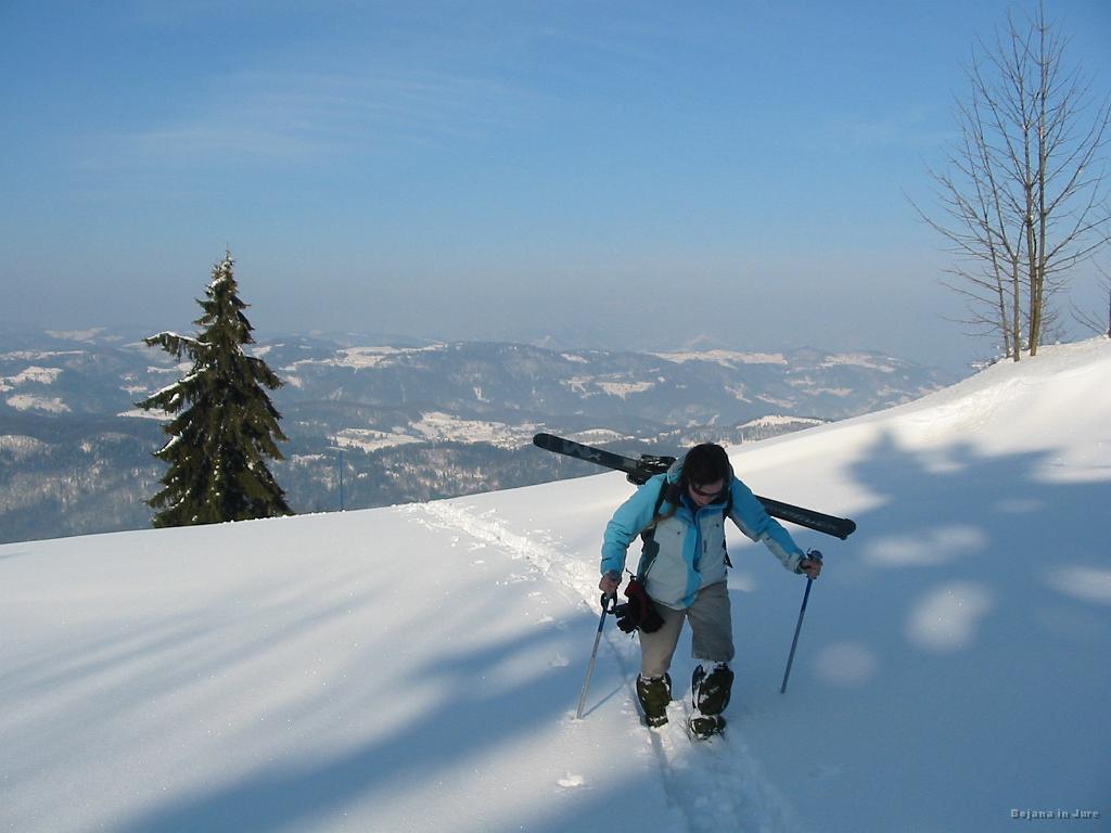 Slika_51.jpg - Prišla, povsem zasopla, vendar pa vseeno zadovoljna!