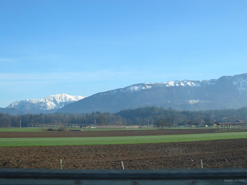 Slike_06.jpg - Beli vrh je bližnja smer iz prejšnjega tedna (Veliki vrh in Kofce gora).