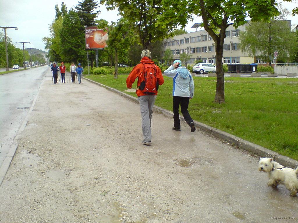 Slika_08.jpg - Litostrojska...še enih 10 km.