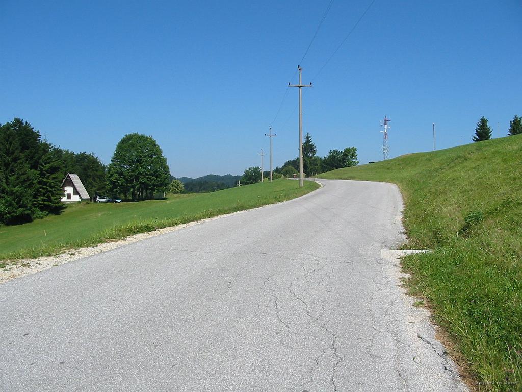 Slika_39.jpg - "Sonček je in ti si skuštrana"...Predin nima pojma. "Sonček je in od naju teče!"