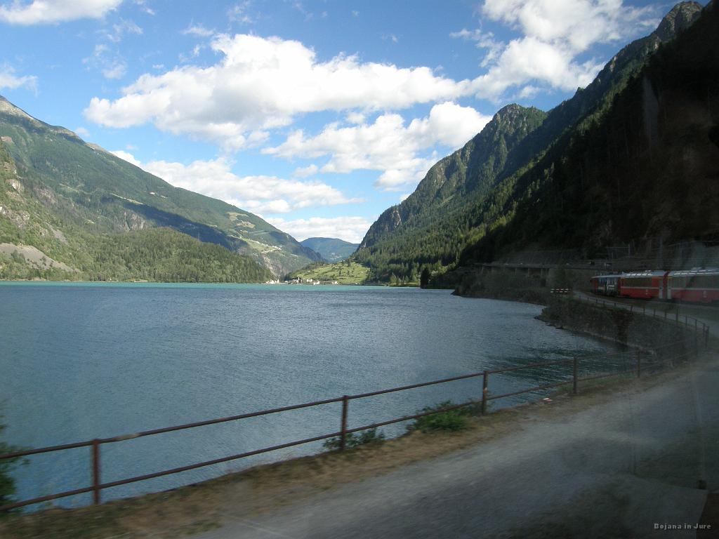 Slika_152.jpg - Ob poti želežniške trase St.Moritz-Tirano (Bernina Express).