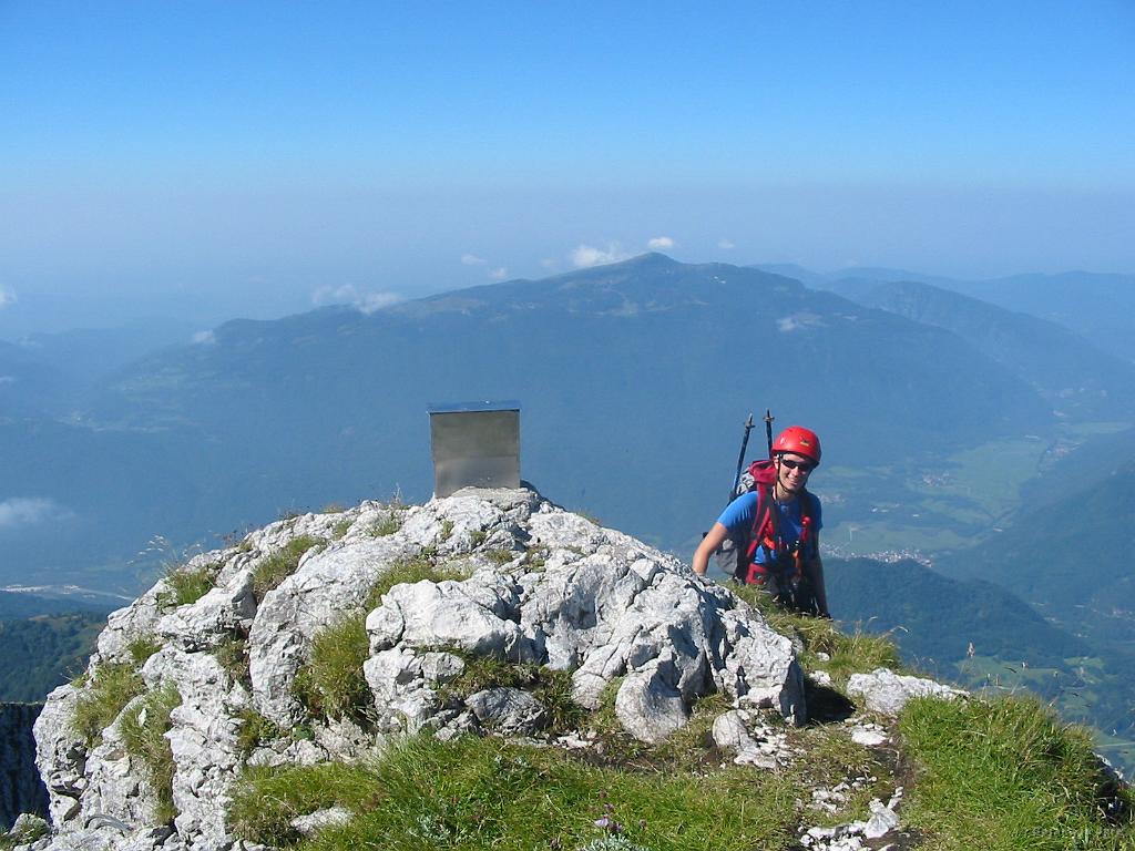 Slika_32.jpg - Vpisna knjiga poti Silva Korena.