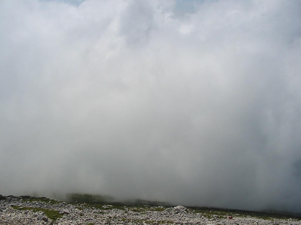Slika_46.jpg - Najin pogled proti jugu. Na take poglede sva sicer navajena, vendar da imaš tolikšno smolo in to vedno.