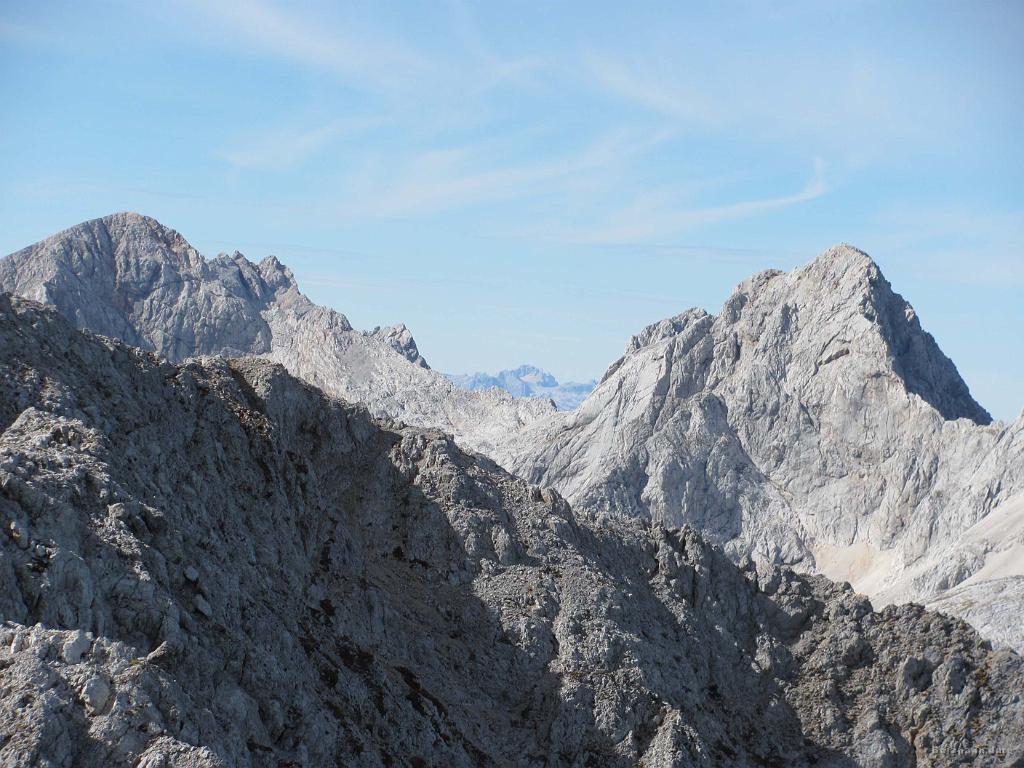 Slika_62.jpg - Je med Grintovcem in Skuto morda Triglav?