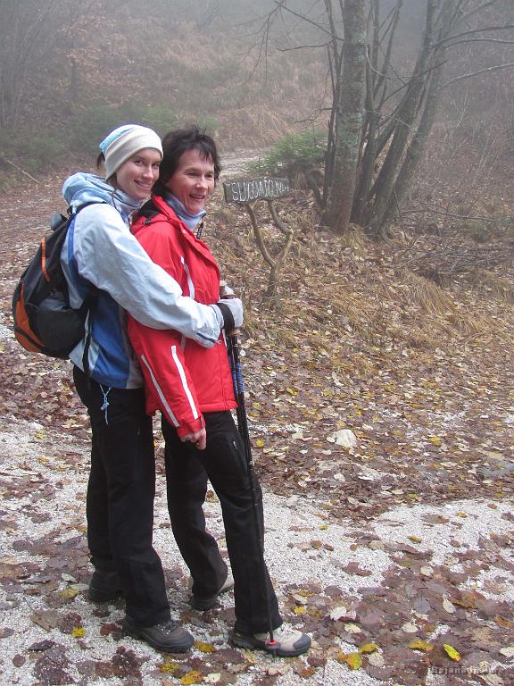 Slika_01.jpg - Mama Anstazija in hčerka Bojana.