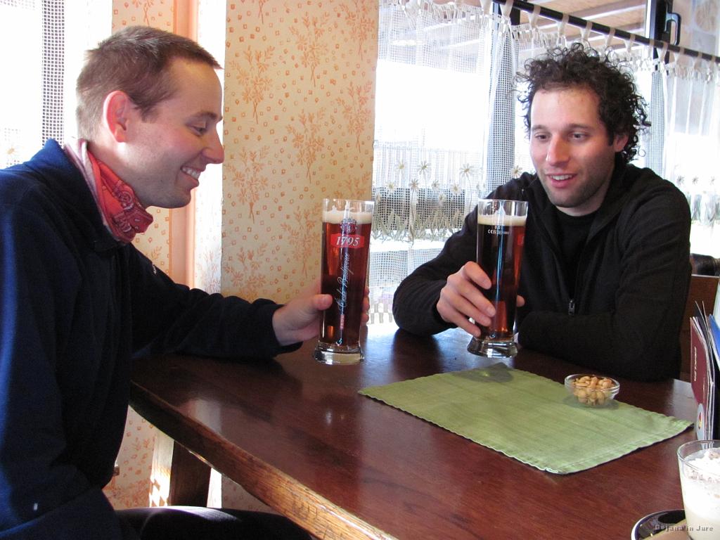 Slika_27.JPG - ... pivo!