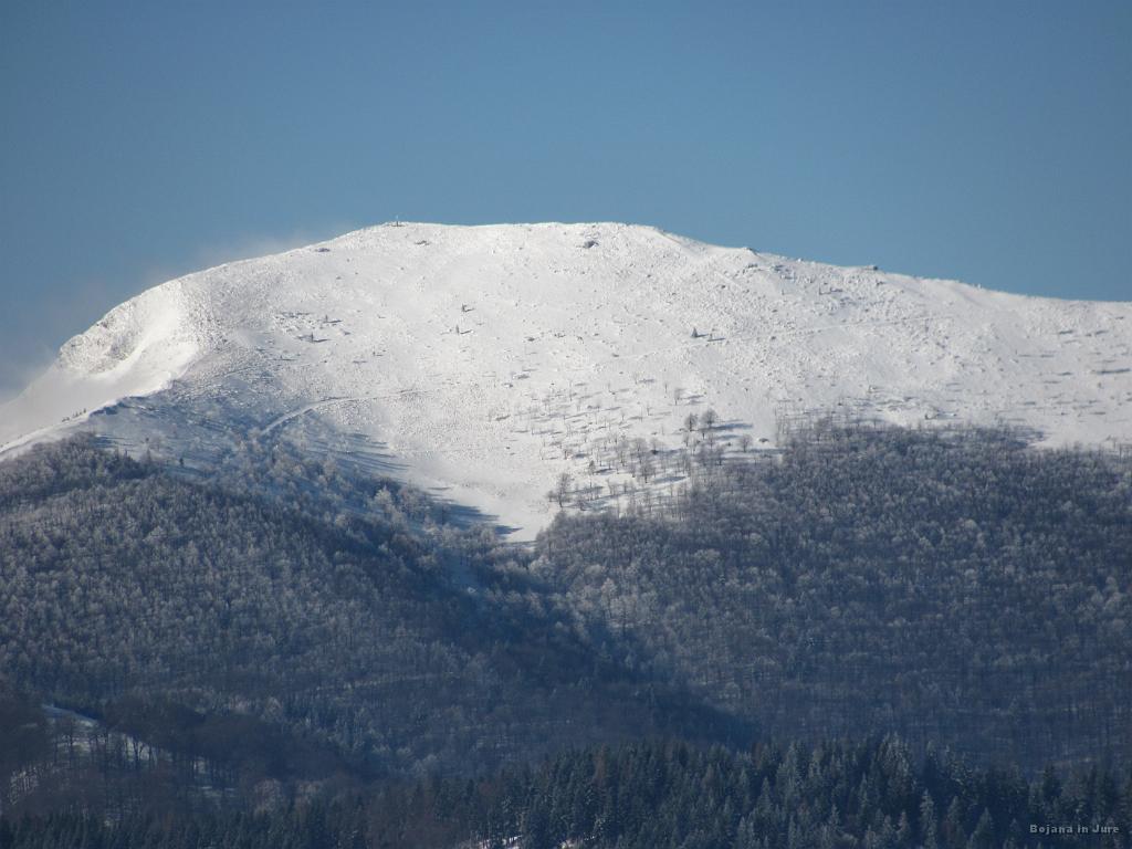 Slika_07.JPG - Evo, Porezen je kot solza. Dokaz, da naju med tednom ne lovijo meglice, le med vikendom.