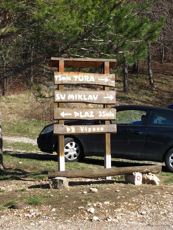 Slika_72.JPG - 75 minut. Hja, midva sva rabila 2 uri. Je pa res, da je bilo počasi in zihr. Nazaj pa sva rabila uro.