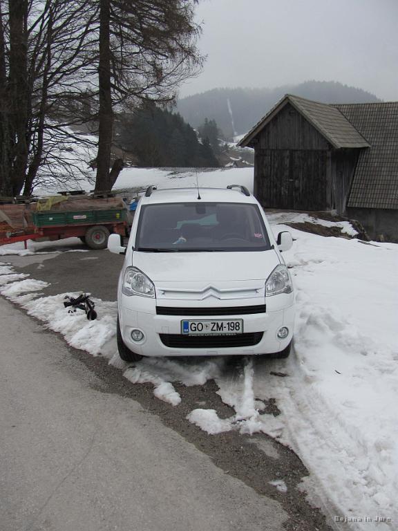 Slika_52.jpg - Spust je trajal okrog 1/2 ure, v Berlija, stuširat in še pred 15h sem bil na Erženovi terasi, ki je VIP loža za ogled pustne obsodbe.