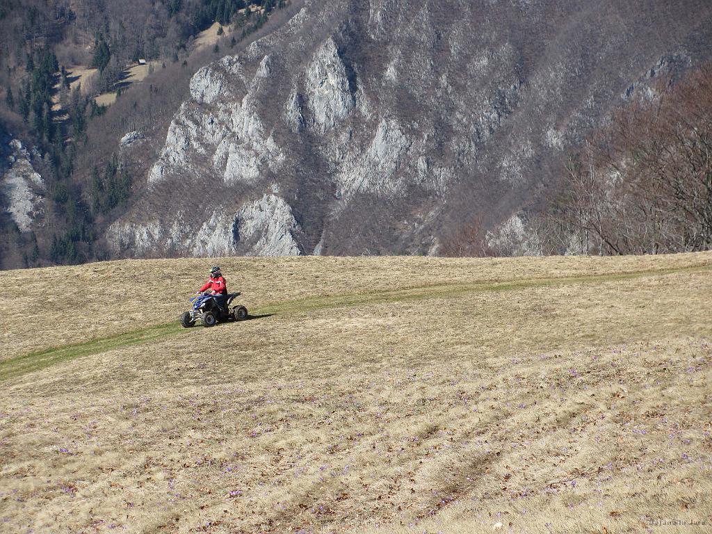 Slika_58.jpg - Peš pa res ne gre!