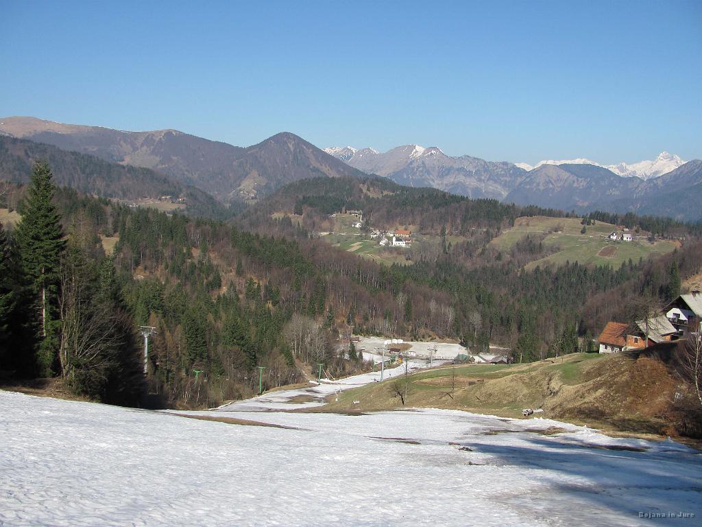 Slika_04.JPG - Po progi Davča navzgor.