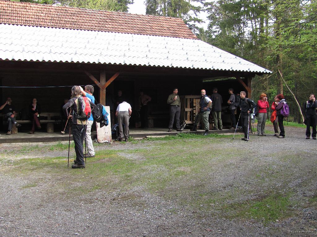 Slika_14.jpg - Šank ne manjka.