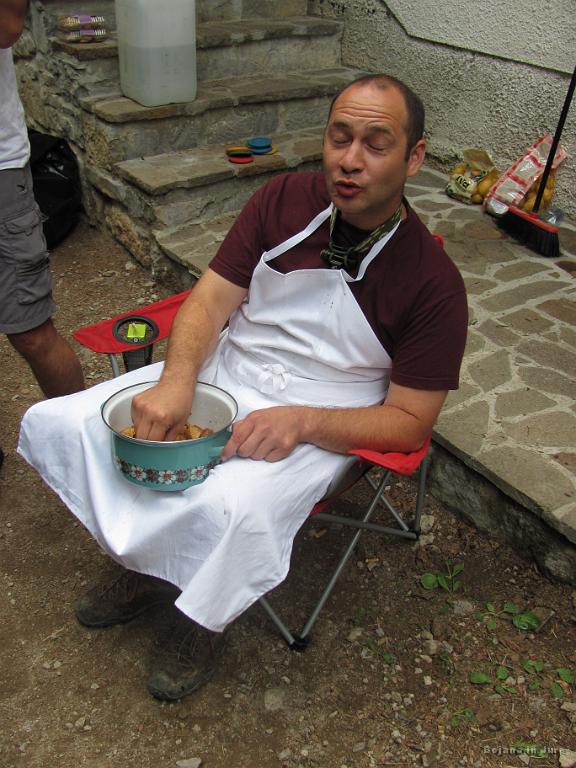 Slika_24.jpg - Utrinek šefa kuhinje :) Boško, še enkrat hvala za pir!