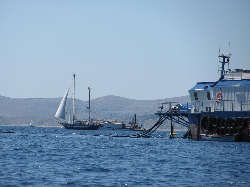 Slika_55.jpg - S plovbe okrog otoka Pašman.