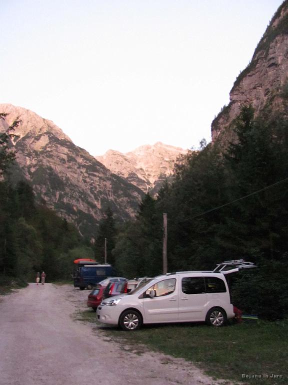 Slika_006.jpg - Berli bo tu lepo čičal in čakal na najin povratek.