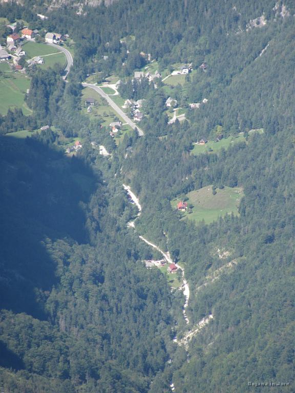 Slika_053.jpg - Berli na parkirišču - sem samo preverjal.