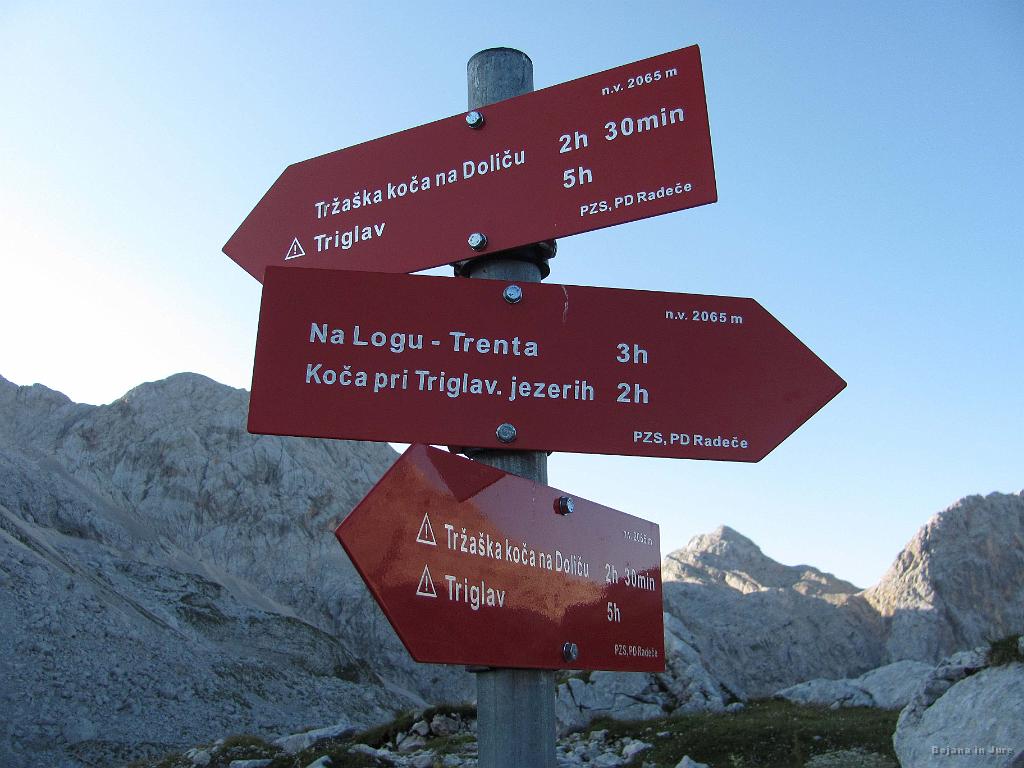 Slika_184.jpg - Pa greva...najprej do sedla Čez Dol, potem se pa odločiva ali res greva še na Zadnjiški Ozebnik.