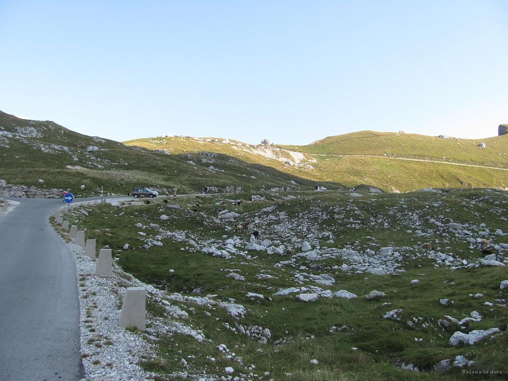 Slika_26.jpg - Še zadnja dva ovinka.