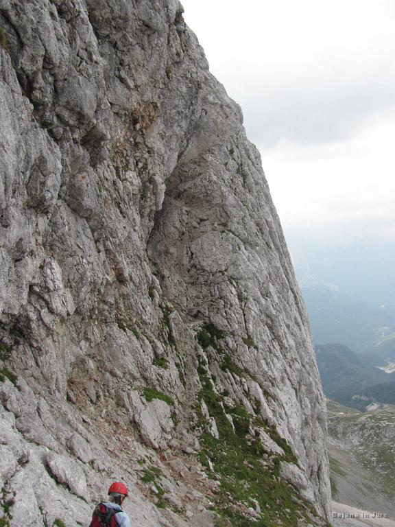 Slika_39.jpg - Po tej razjedi gremo navzgor.