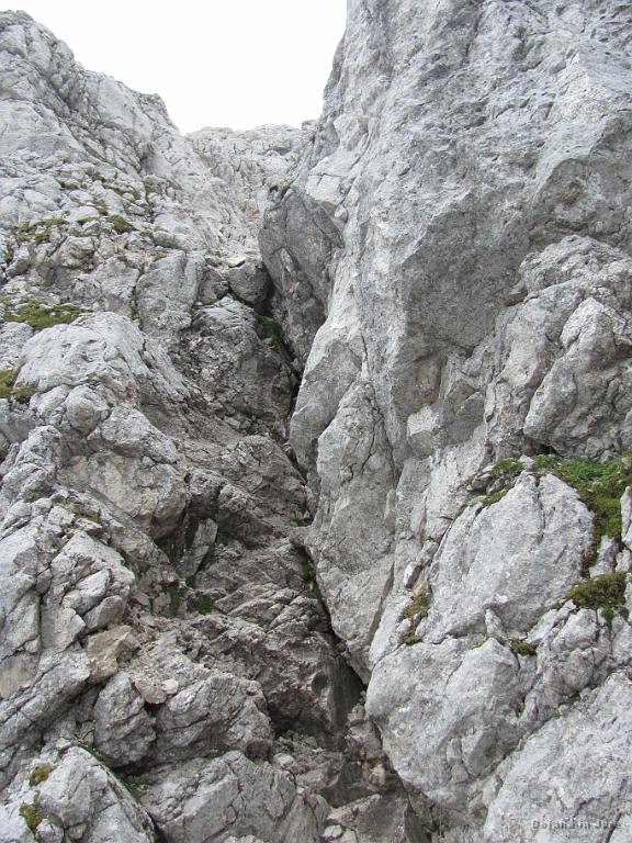 Slika_46.jpg - In še tu gor. Lepo, nekje prav prijetno za malce prosto poplezati.