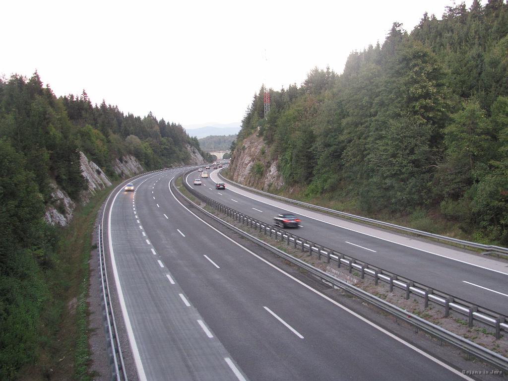 Slika_88.jpg - Most nad avtocesto.