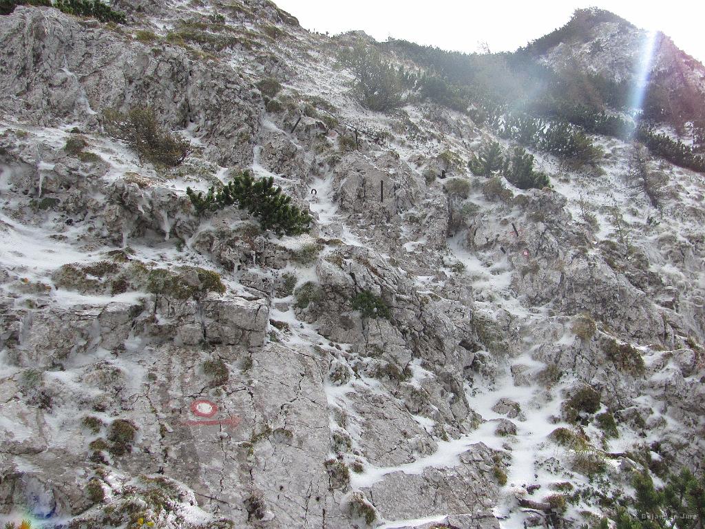 Slika_32.jpg - Vendar je bilo potrebno preplezati kar nekaj delov, kjer je kakšen oprijemek manjkal. Namreč vse je bilo zelo gladko.