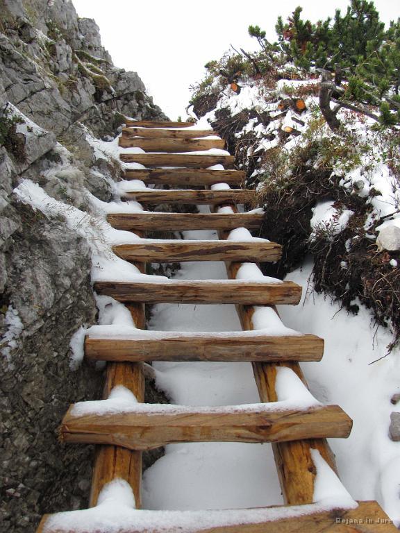 Slika_38.jpg - Še zadnji koraki do vrha Konja (1803 m).