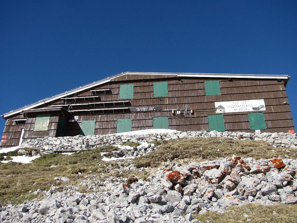 Slika_56.jpg - Prešernova koča je lansko leto praznovala 100 let.
