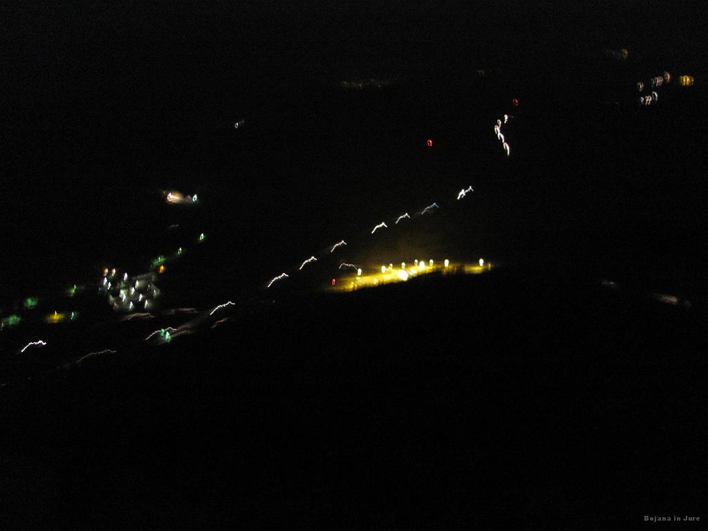 Slika_10.JPG - Iz roke...pogled na avtocesto.