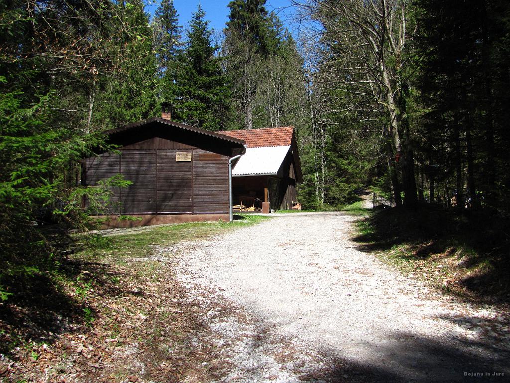 Slika_49.jpg - Tali. Tukaj bi morala biti najprej. Seveda nisva šla nazaj po isti poti in sva se spet malce zgubila, pa vendar našla :)