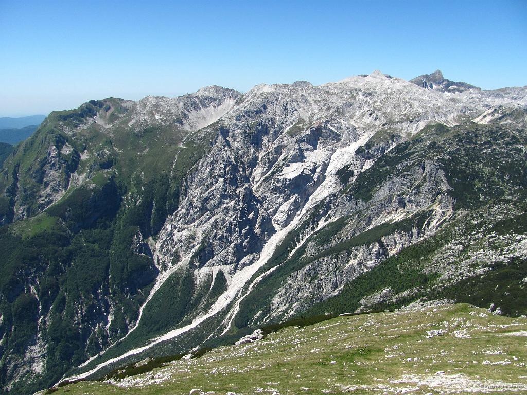 Slika_055.jpg - Celotna veriga Krnskega pogorja.