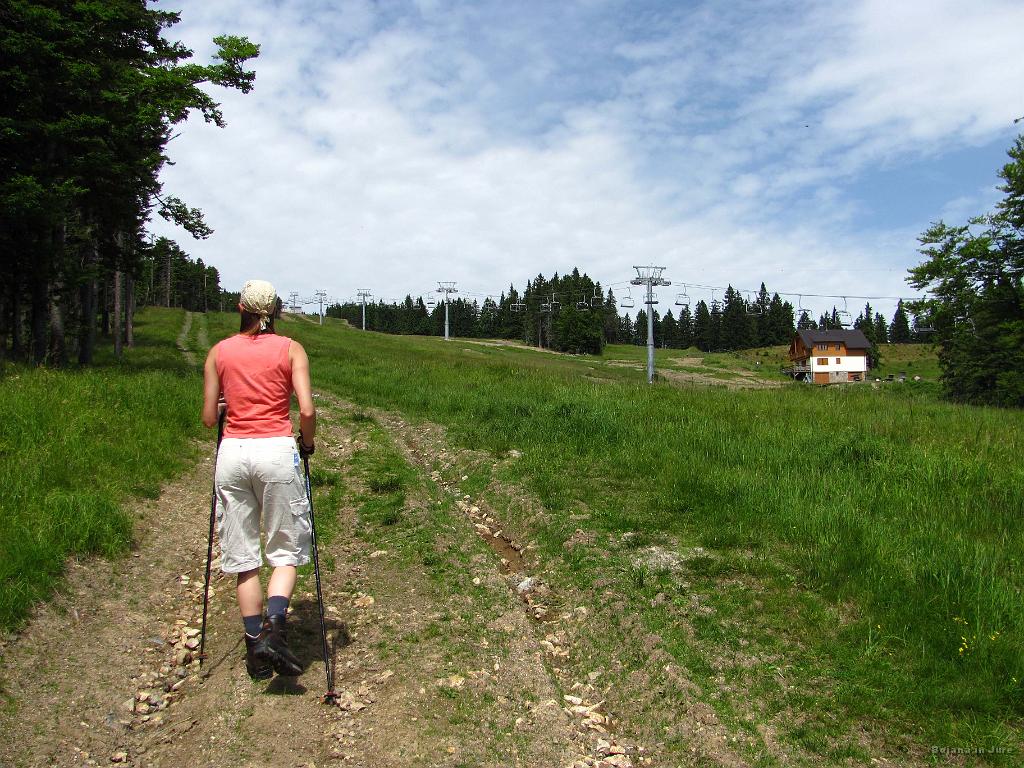 Slika_162.jpg - Po smučišču navzgor.