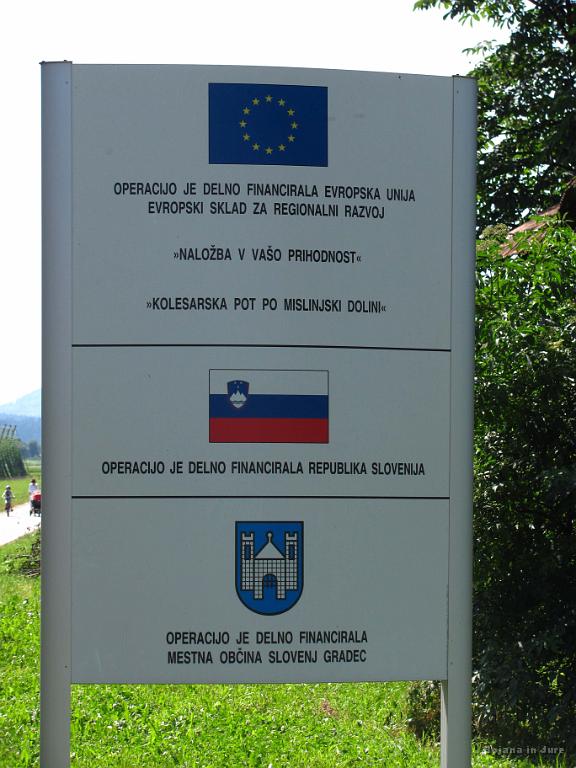 Slika_237.jpg - Ugotovila sva, da je ta konec Slovenije izredno uspešen pri pretakanju evropskega denarja na prave lokacije. Rezultati so vidni povsod.