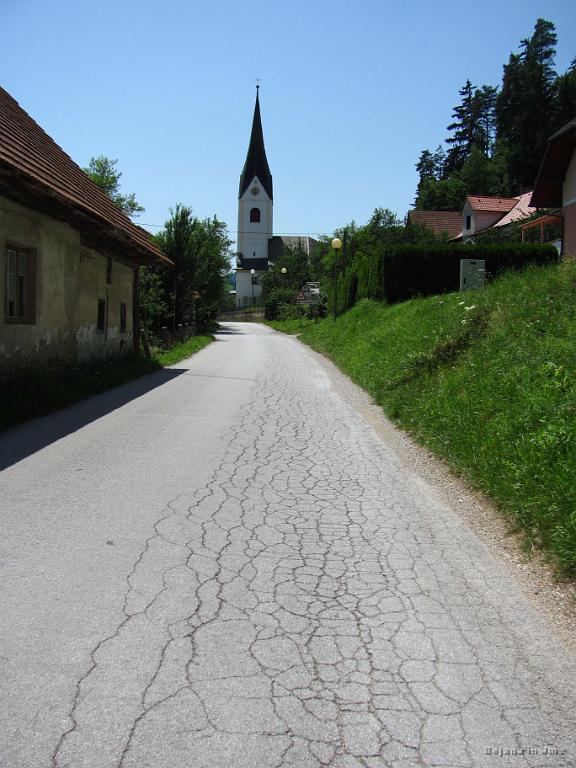 Slika_276.jpg - Lepi kraji, ni kaj. Cerkev Sv. Križa