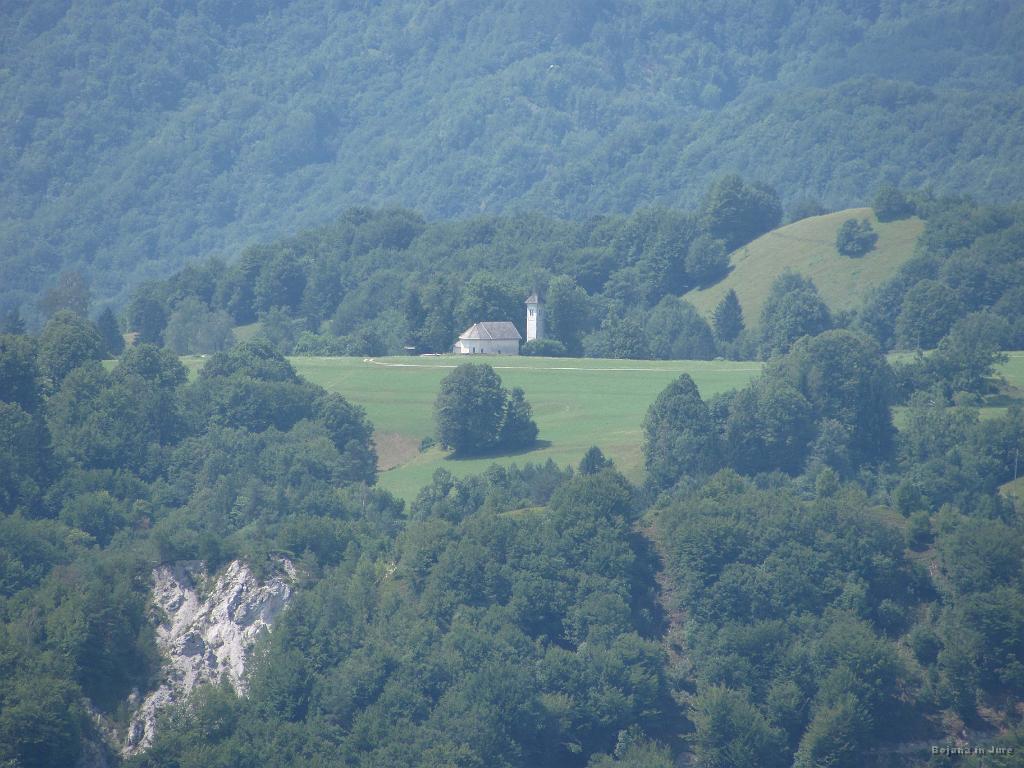 Slika_15.jpg - Zvonik je ločen od cerkve.