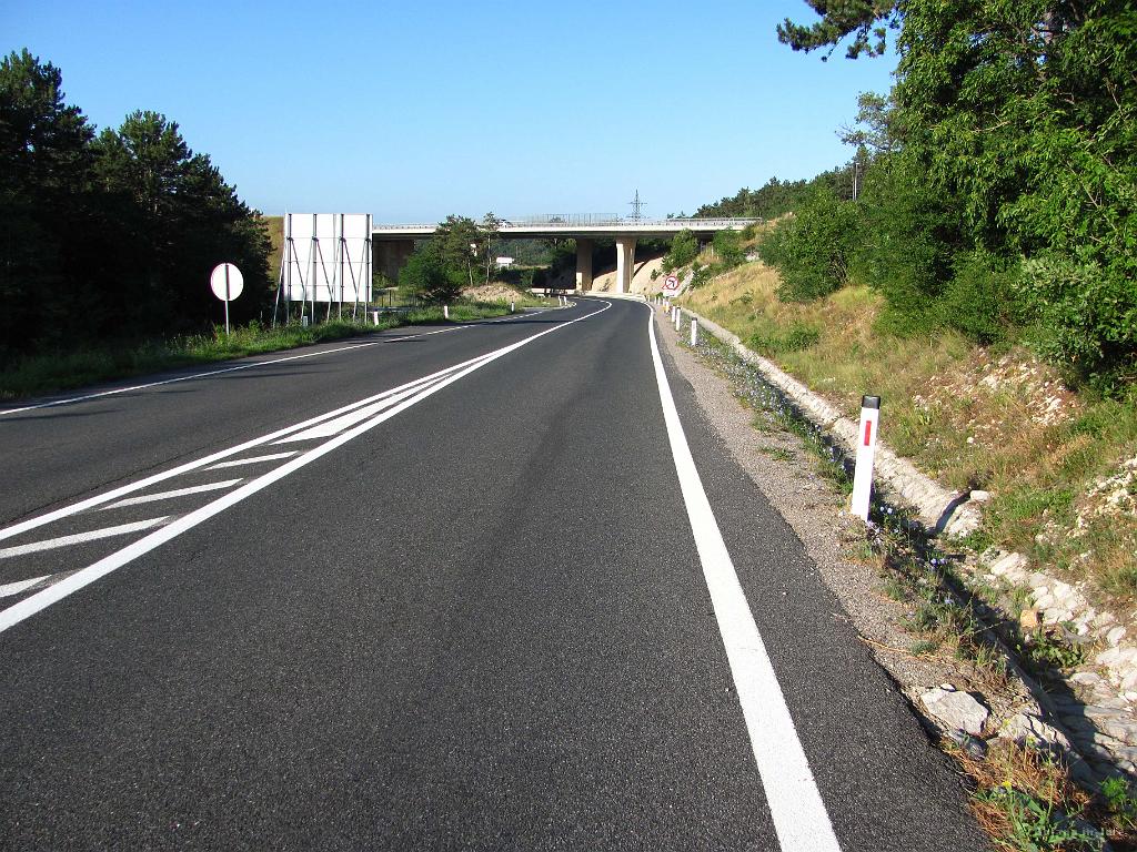 Slika_002.jpg - ...a vaja dela mojstra in že sva brzela naprej proti obali.