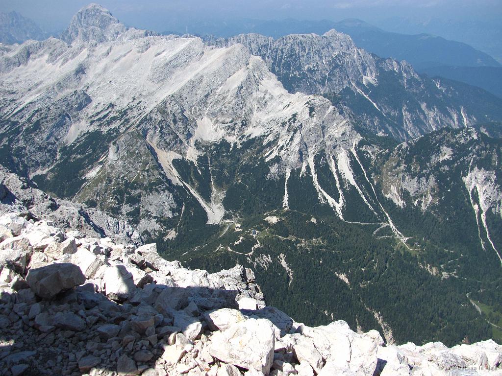 Slika_70.jpg - Uf, daleč je ta Vršič.