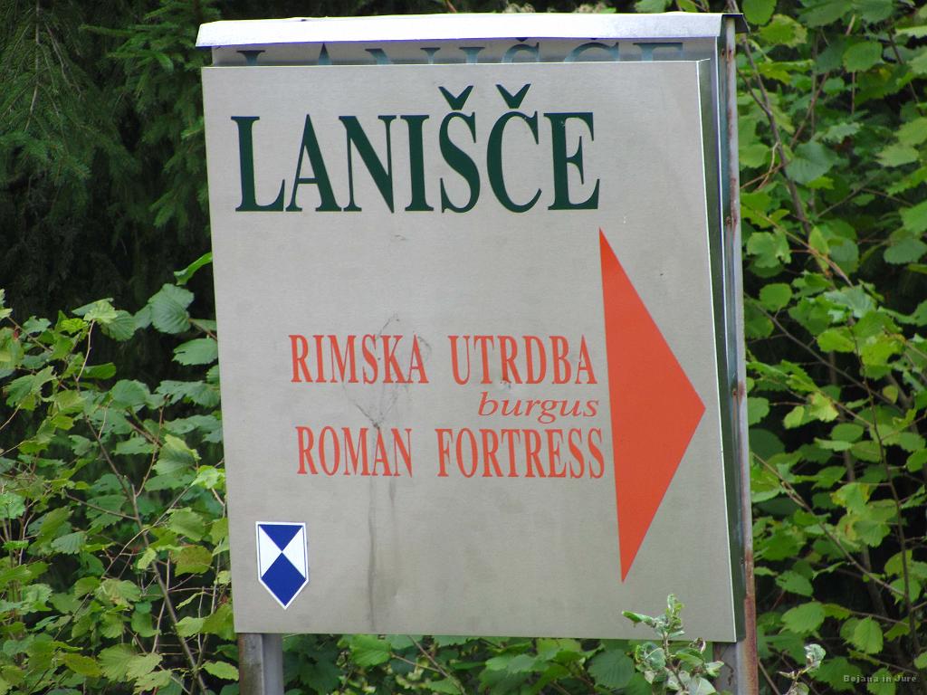 Slika_03.jpg - Med potjo med Kalcami in Hrušico so očitno stikali tudi Rimljani.