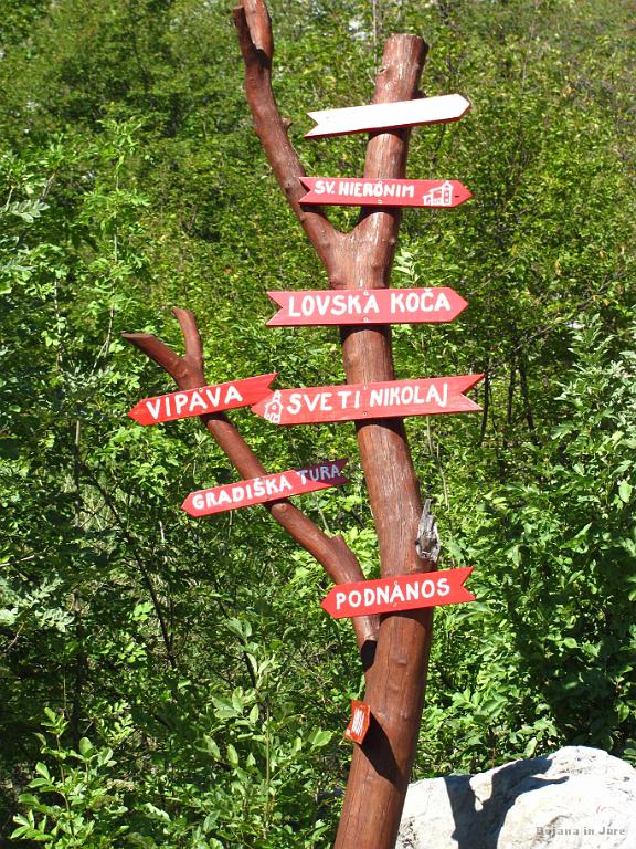 Slika_36.jpg - Gradiška tura, sv. Nikolaj. Gradiško plezalno sva oddelala, vendar je v načrtu eden malce večji krog.