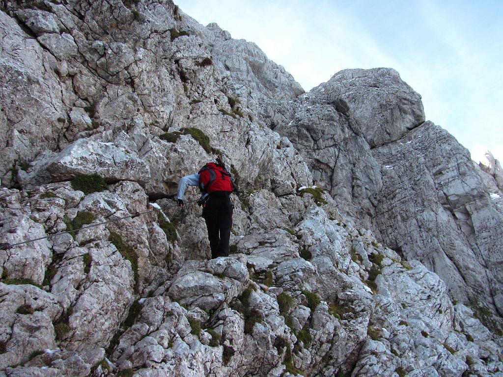 Slika_035.jpg - Da so jeklenice prisotne pa potrjuje ta slika. Midva sva sicer bila opremljena s samovarovalnim kompletom, vendar pa je bila njegova uporaba minimalna.