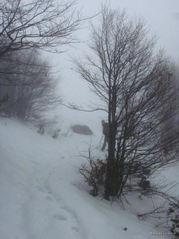 Slika_14.jpg - Uh ja...do pl. Kal ni več daleč, megla pa vedno bolj gosta.