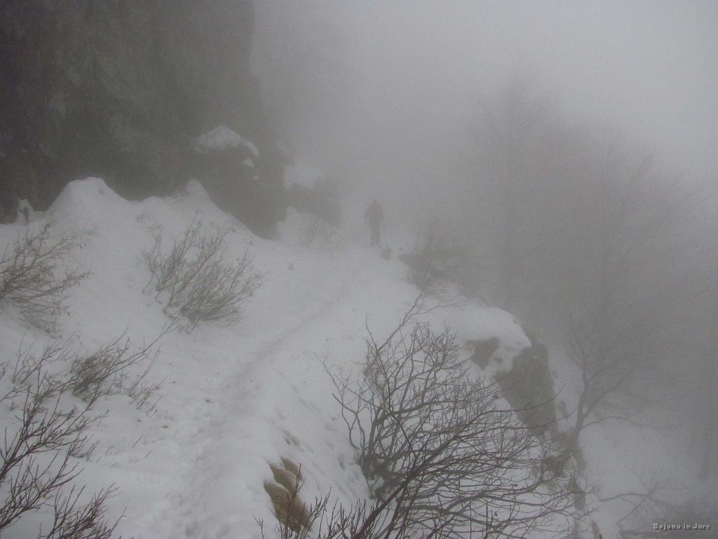 Slika_27.jpg - Uf...gosta postaja.