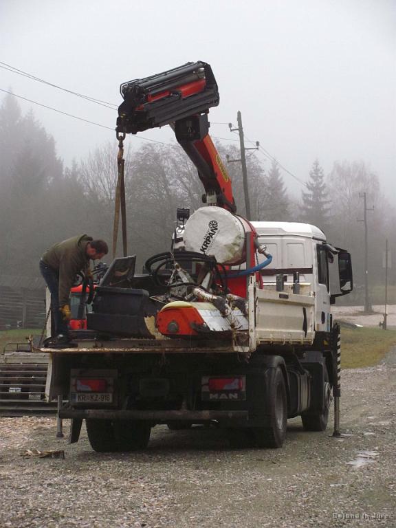 Slika_07.jpg - Ob prihodu nazaj tudi okostja ratraka ni bilo več.