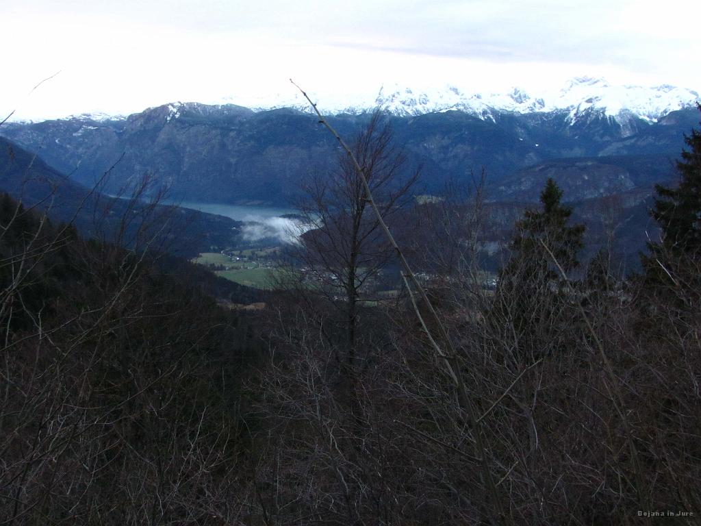 Slika_55.jpg - Bohinjsko jezero je razkrito.