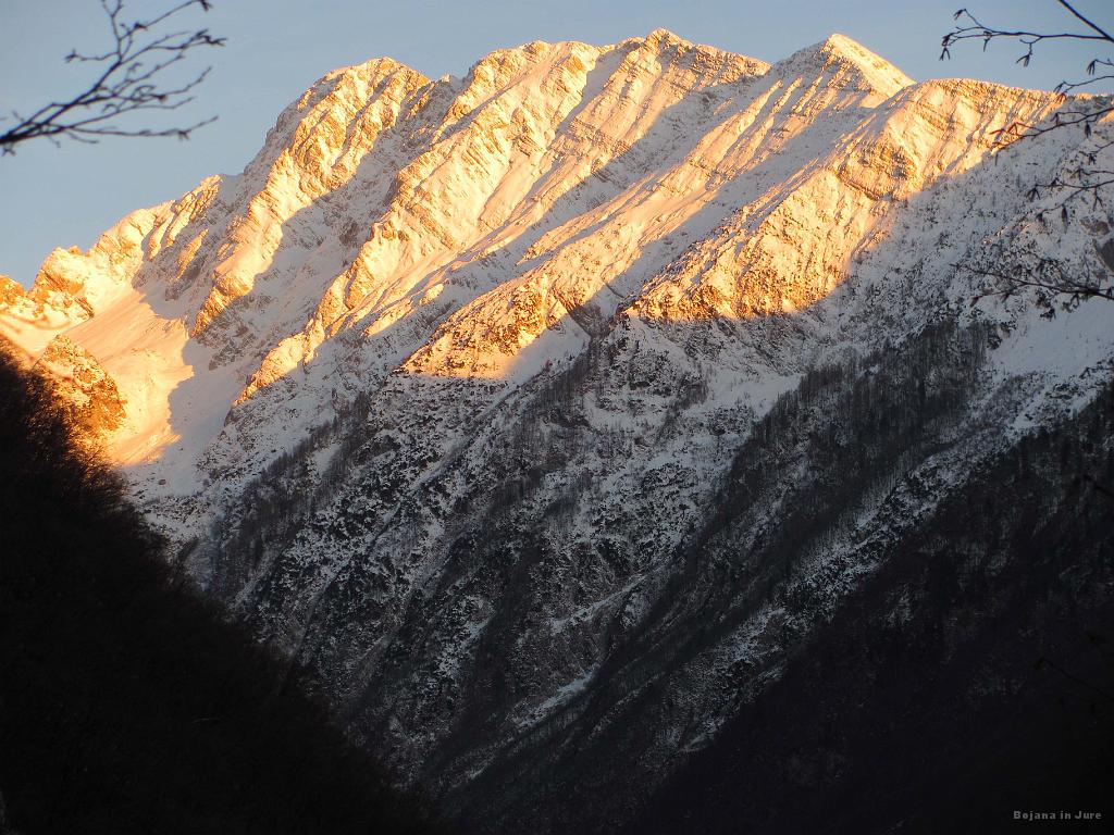 Slika_85.jpg - Ma se ni važno kateri vrhovi so to, so pa lepi!